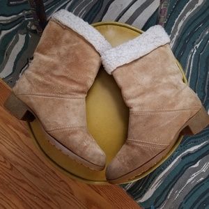 VTG 70s/80s Hush Puppie Winter Booties!